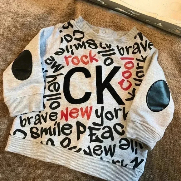 NWOT Calvin Klein Jeans Baby Sweatshirt - Picture 2 of 5